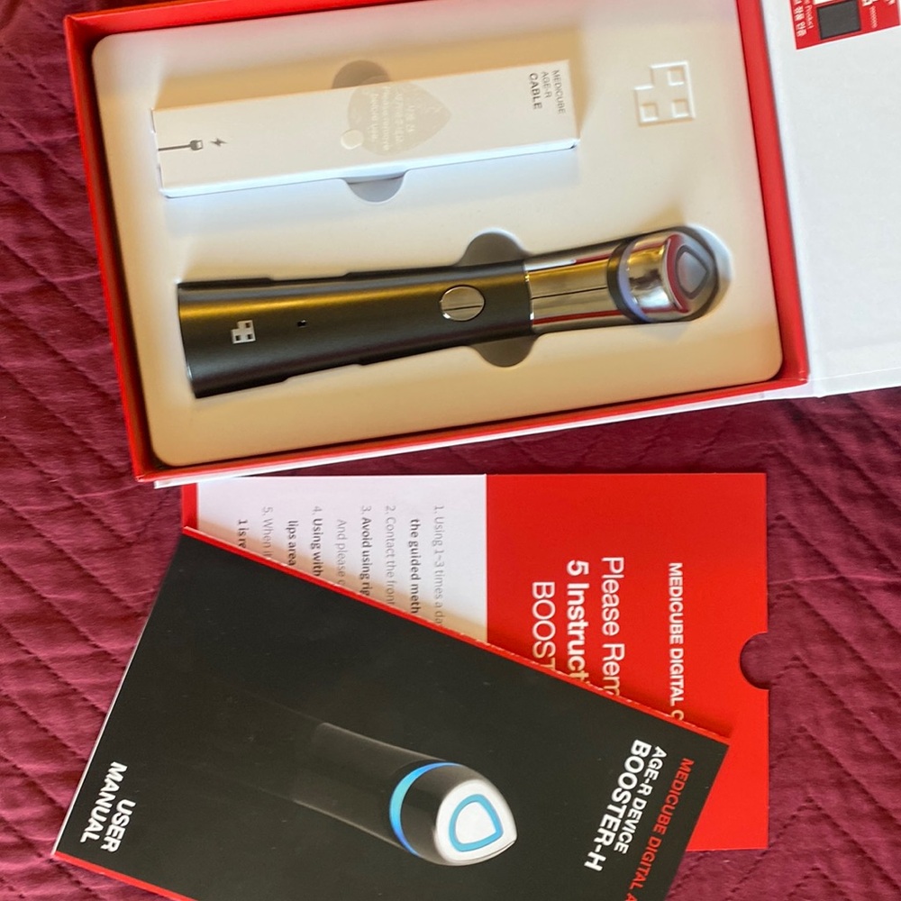 Medicube Age R booster